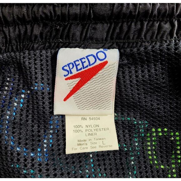 80s Vintage SPEEDO Elastic Waist Drawstring Embroidered Spellout on Rear Shorts - Picture 8 of 9